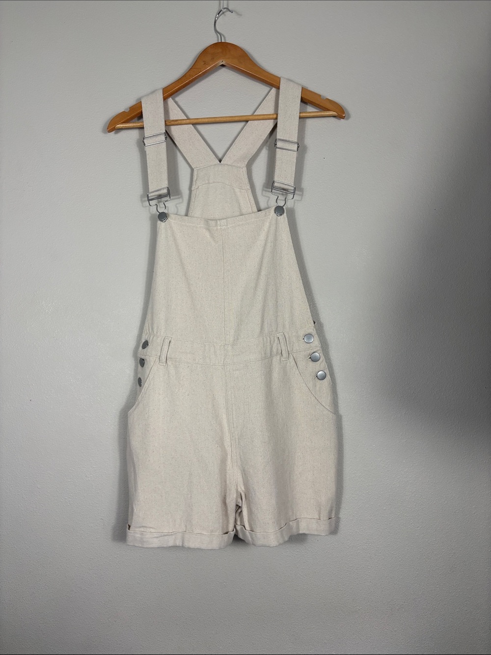 HYFVE NWT 100% Cotton Cream Short Overalls Womens SIze Small